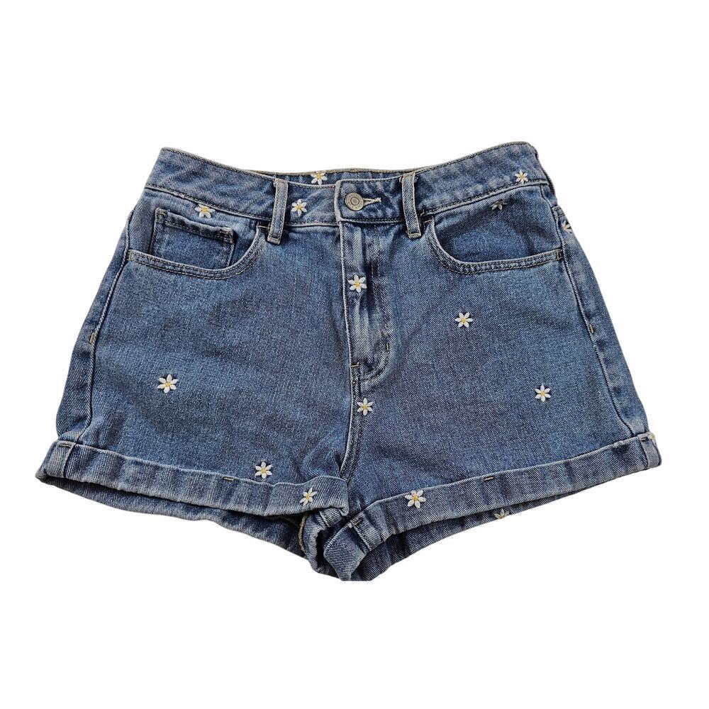 Pacsun raining daisies floral embroidered jean cuffed mom shorts 28 high rise